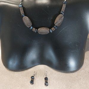 Women's Black Woven Mesh Necklace with Spaced Diamond Cut Beads - Small - NWOT